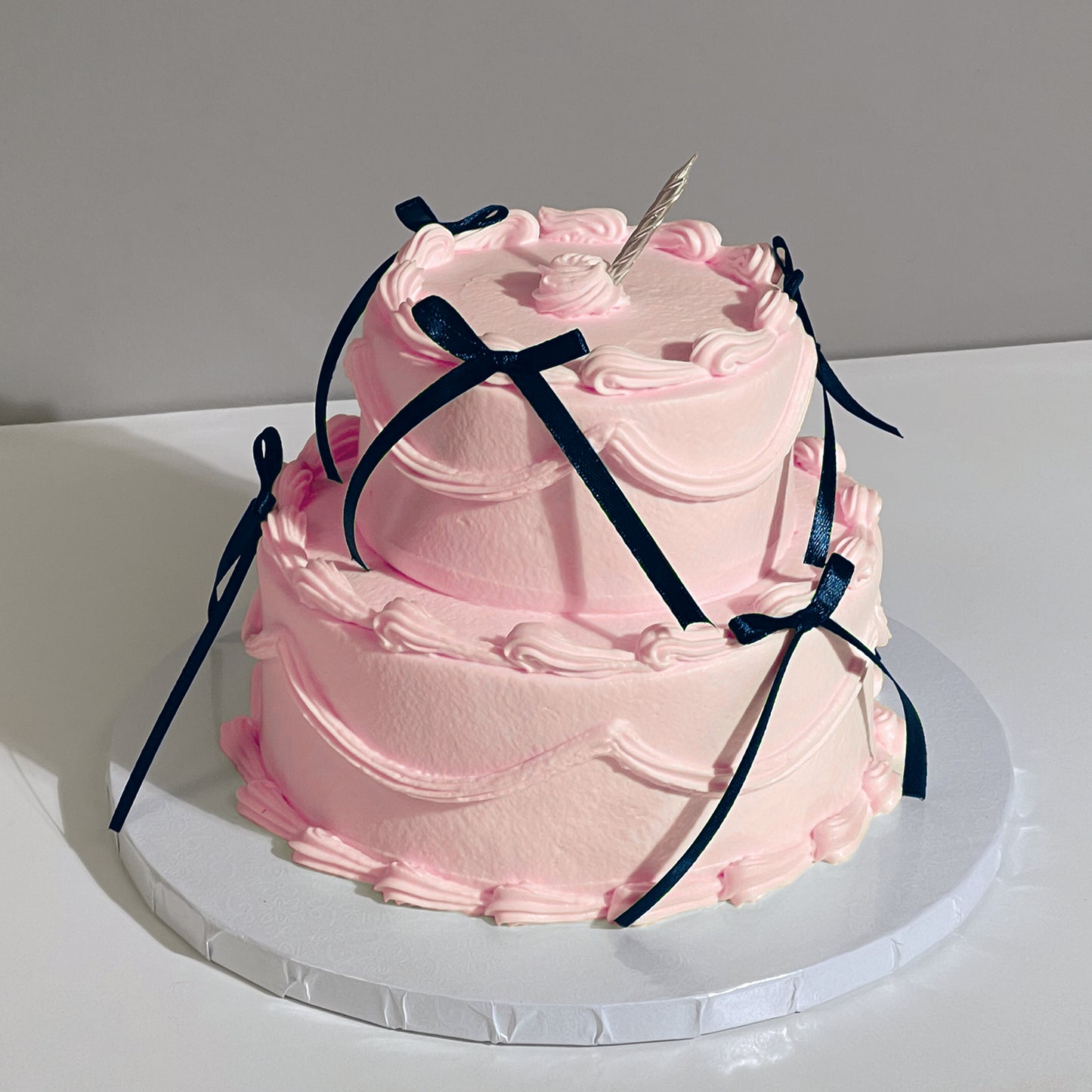 D3. Mini 2 Tier Ribbon Cake