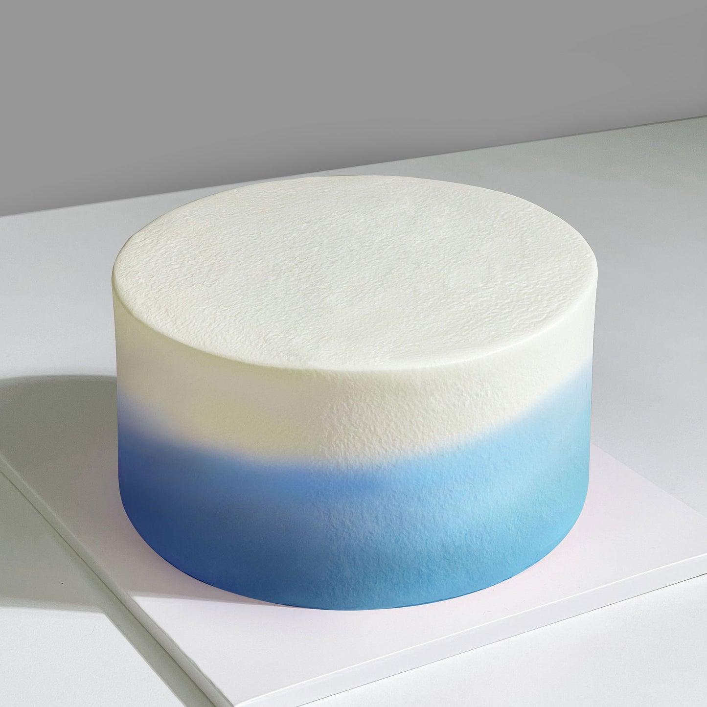 B5. Ombre Cake