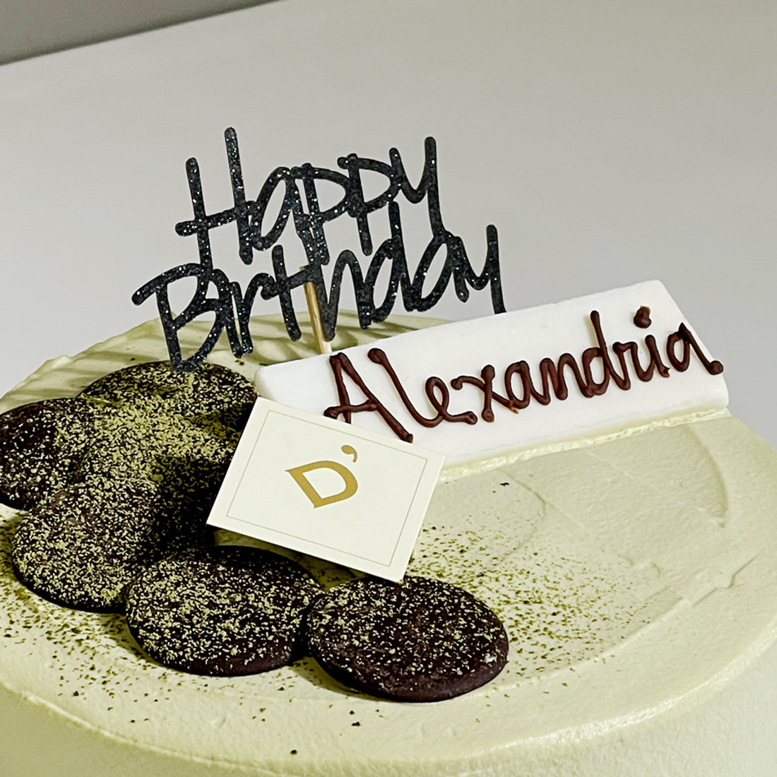 B7. Buttercream Icing Dollop Cake