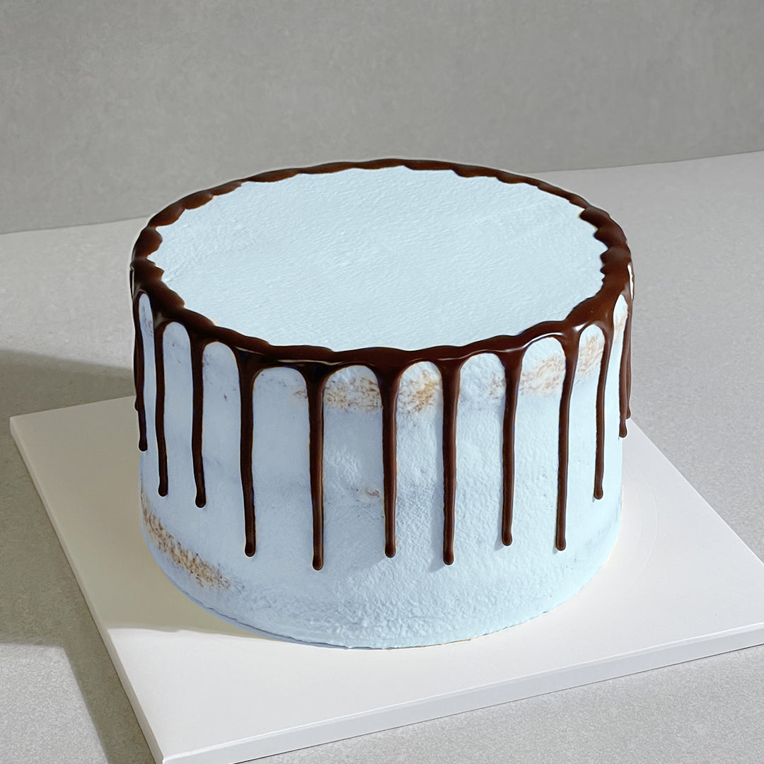 B14. Edge Choco Drip Naked Icing Cake