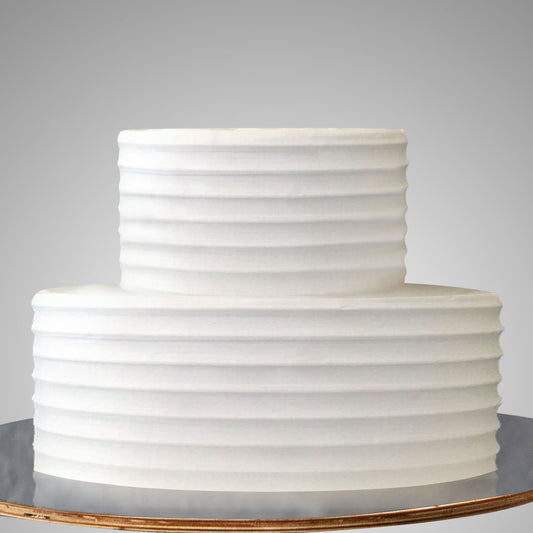 E4. No Deco, Stripe Icing Tier Cake
