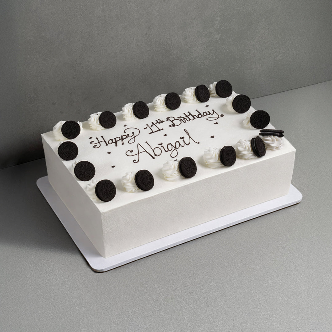 F4. Oreo Sheet Cake