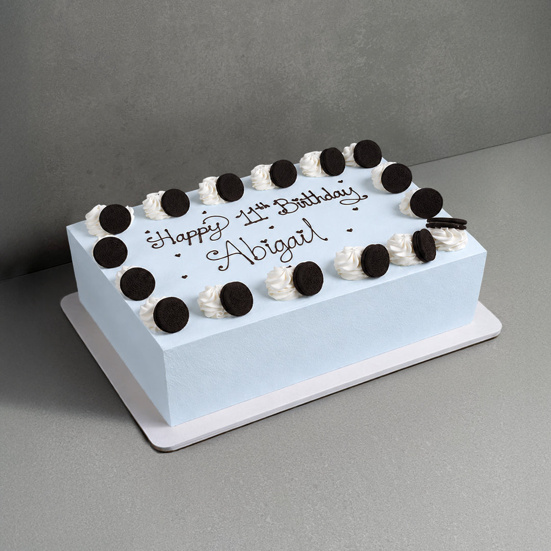 F4. Oreo Sheet Cake